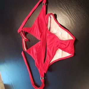 Raisins Red bikini